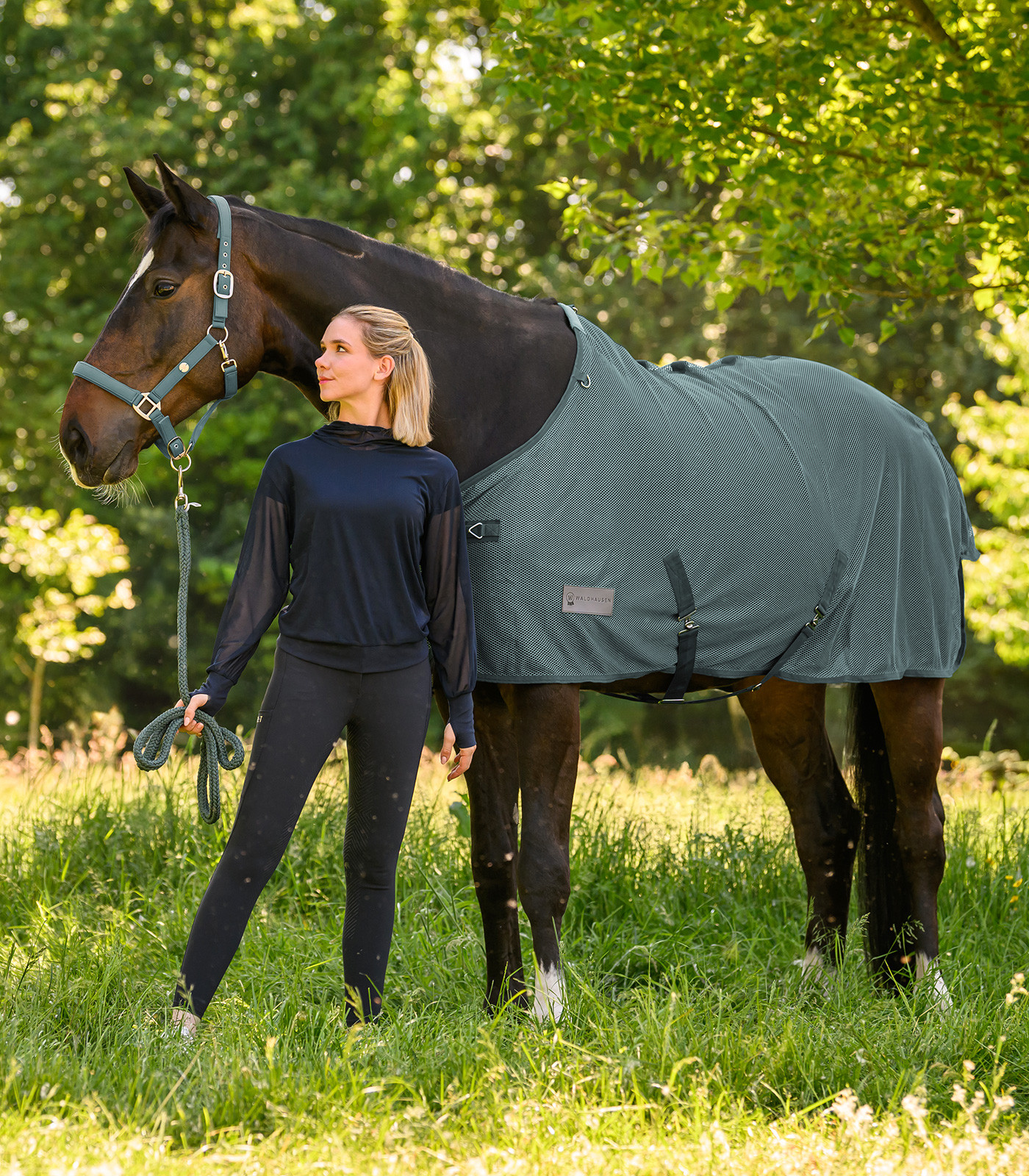 Patura anti-muste Comfort cu chingi incrucisate, verde, 145 cm